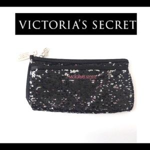 🖤NWT Victoria’s Secret Black Sequin Clutch